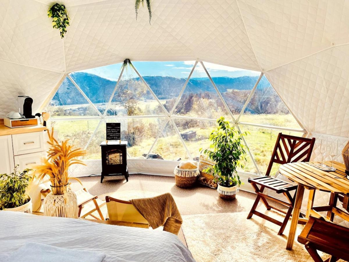 Glamping Hohe Wand - Zelt Mit Sternenfenster Und Whirlpool Hotel Maiersdorf Exterior photo